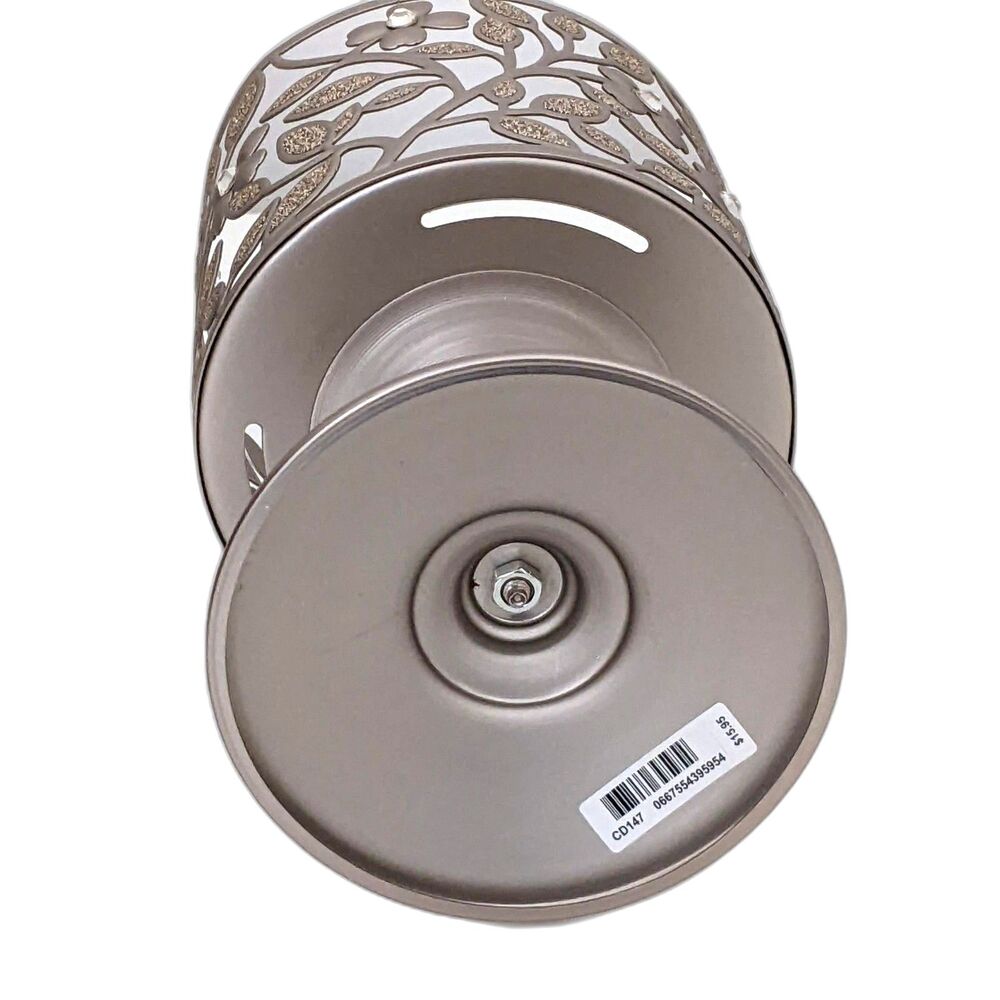 Bath & Body Works Metal Leaf Dogwood Flower 3 Wick Candle Holder - Picture 2 of 5